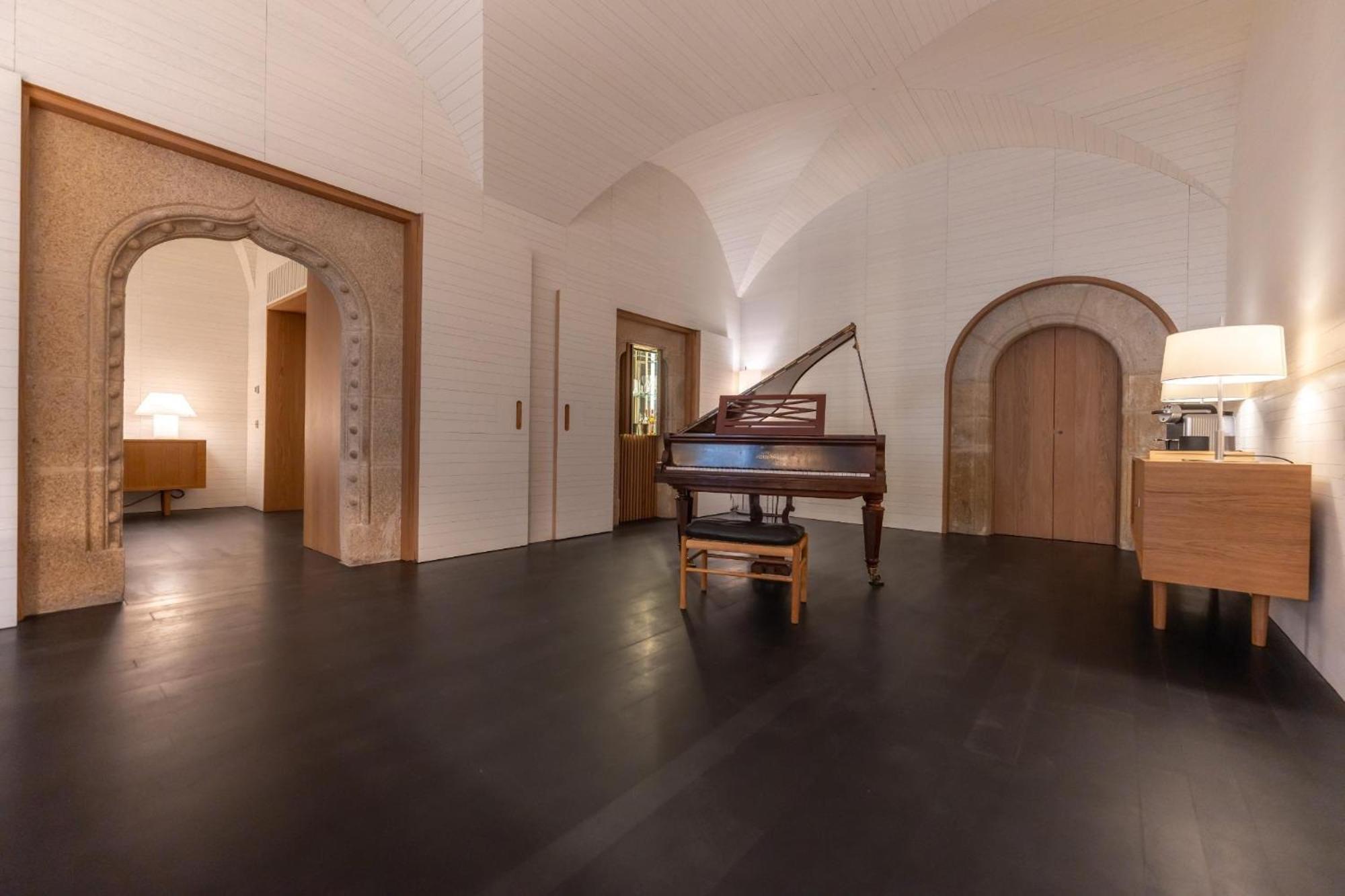 Hotel Atrio Caces Zewnętrze zdjęcie