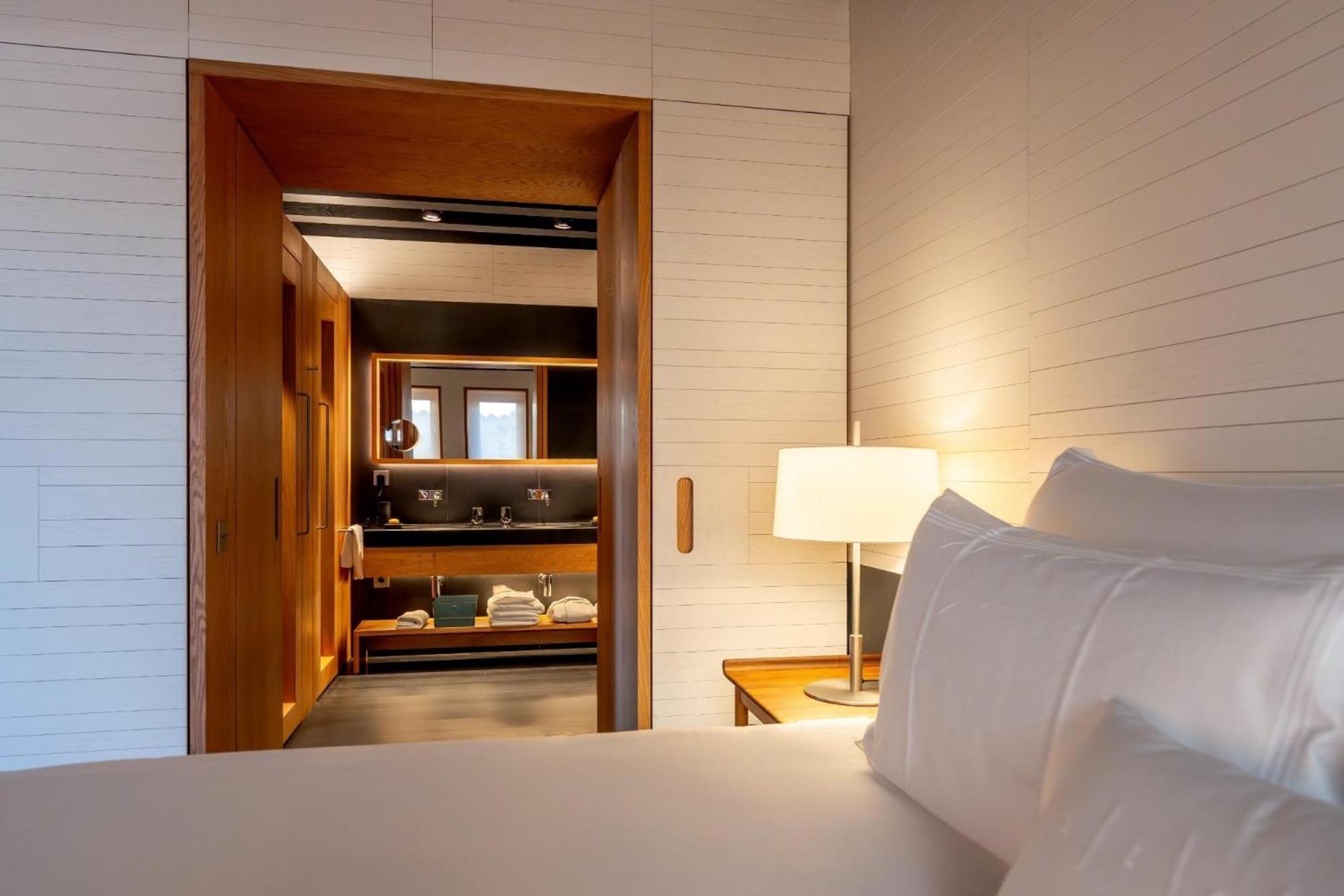 Hotel Atrio Caces Zewnętrze zdjęcie