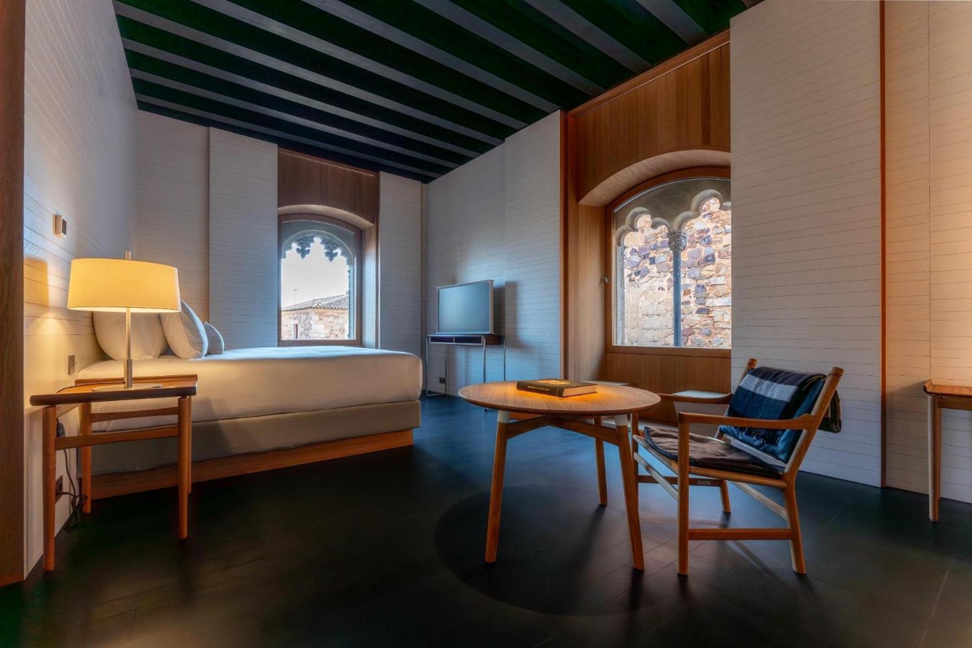 Hotel Atrio Caces Zewnętrze zdjęcie