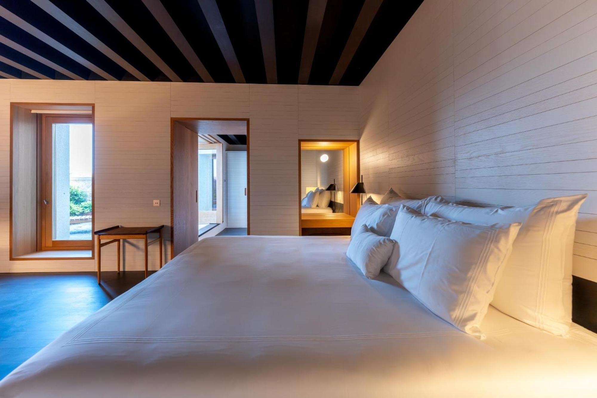 Hotel Atrio Caces Zewnętrze zdjęcie