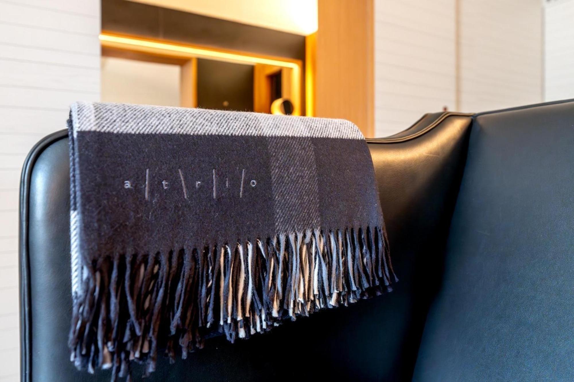 Hotel Atrio Caces Zewnętrze zdjęcie